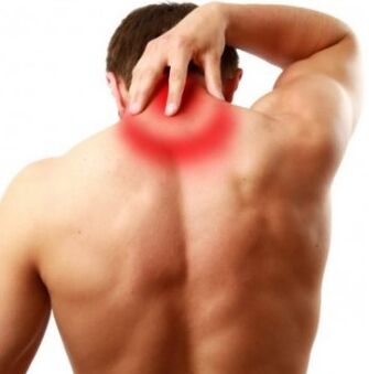 Síntomas de la osteocondrosis de la columna cervical